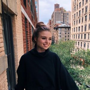 Meet your Posher, Allison